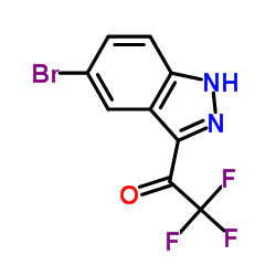 1-(5-Bromo-1H-indazol-3-yl)-2,2,2-trifluoroethanone结构式