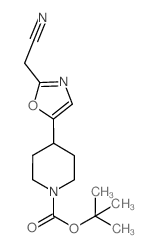 tert-butyl 4-(2-(cyanomethyl)oxazol-5-yl)piperidine-1-carboxylate结构式