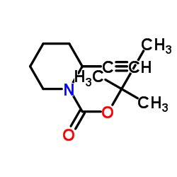 2-氰基哌啶-1-甲酸叔丁酯结构式