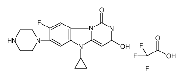 5-cyclopropyl-8-fluoro-7-piperazin-1-ylpyrimido[1,6-a]benzimidazole-1,3-dione,2,2,2-trifluoroacetic acid结构式