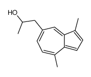 7-(2-hydroxypropyl)-1,4-dimethylazulene结构式