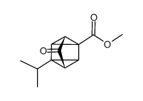 1-isopropyl-6-methoxycarbonyl-tetracyclo[3.2.0.02,7.04,6]heptan-3-one结构式