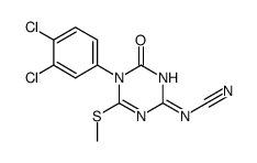 N-(5-(3,4-dichlorophenyl)-4-(methylthio)-6-oxo-5,6-dihydro-1,3,5-triazin-2(1H)-ylidene)cyanamide Structure