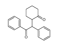 2-(2-oxo-1,2-diphenylethyl)cyclohexan-1-one结构式
