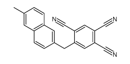 5-[(6-methylnaphthalen-2-yl)methyl]benzene-1,2,4-tricarbonitrile结构式