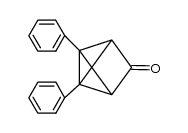 1,5-Diphenyltricyclo[2.1.0.02,5]pentan-3-on Structure