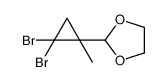 2-(2,2-dibromo-1-methylcyclopropyl)-1,3-dioxolane结构式