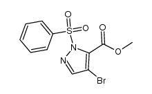 methyl 4-bromo-1-(phenylsulfonyl)-1H-pyrazole-5-carboxylate结构式