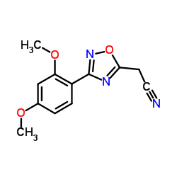[3-(2,4-Dimethoxyphenyl)-1,2,4-oxadiazol-5-yl]acetonitrile结构式