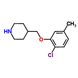 4-[(2-Chloro-5-methylphenoxy)methyl]piperidine Structure