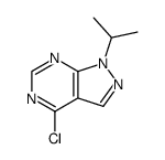 4-氯-1-异丙基-1H-吡唑并[3,4-d]嘧啶结构式