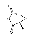 (1S,2R)-1-methyl-1,2-cyclopropanedicarboxylic anhydride结构式