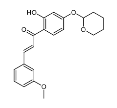 (E)-1-(2-hydroxy-4-((tetrahydro-2H-pyran-2-yl)oxy)phenyl)-3-(3-methoxyphenyl)prop-2-en-1-one结构式