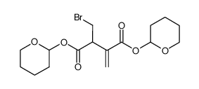 2-Bromomethyl-3-methylene-succinic acid bis-(tetrahydro-pyran-2-yl) ester结构式
