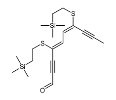4,7-bis(2-trimethylsilylethylsulfanyl)deca-4,6-dien-2,8-diynal结构式