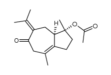 (1R,8aR)-1,4-dimethyl-6-oxo-7-(propan-2-ylidene)-1,2,3,5,6,7,8,8a-octahydroazulen-1-yl acetate结构式