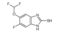 5-(difluoromethoxy)-6-fluoro-1,3-dihydrobenzimidazole-2-thione结构式