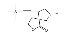 (5R,9S)-7-Methyl-9-[(trimethylsilyl)ethynyl]-2-oxa-7-azaspiro[4.4 ]nonan-1-one结构式