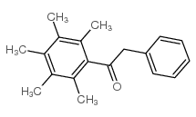1-(2,3,4,5,6-五甲基苯基)-2-苯基-1-乙酮结构式