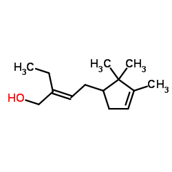 2-亚龙脑烯基丁醇结构式