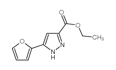 5-呋喃-2-基-1H-吡唑-3-羧酸乙酯结构式