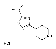 5-Isopropyl-3-(piperidin-4-yl)-1,2,4-oxadiazole hydrochloride structure