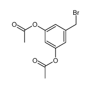 5-(BROMOMETHYL)-1,3-PHENYLENE DIACETATE结构式