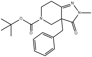 3a-苄基-2-甲基-3-氧代-3a,4,6,7-四氢-2H-吡唑[4,3-c]吡啶-5(3H)-羧酸叔丁酯结构式