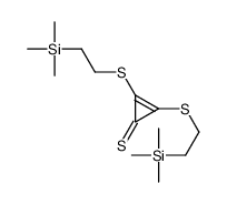 2,3-bis(2-trimethylsilylethylsulfanyl)cycloprop-2-ene-1-thione结构式