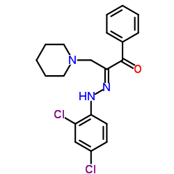 (2E)-2-[(2,4-Dichlorophenyl)hydrazono]-1-phenyl-3-(1-piperidinyl)-1-propanone结构式