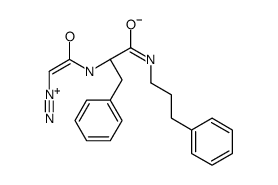 (Z)-2-diazonio-1-[[(2S)-1-oxo-3-phenyl-1-(3-phenylpropylamino)propan-2-yl]amino]ethenolate结构式