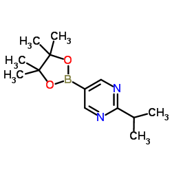 2-Isopropyl-5-(4,4,5,5-tetramethyl-1,3,2-dioxaborolan-2-yl)pyrimidine结构式