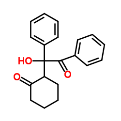 2-(1-Hydroxy-2-oxo-1,2-diphenylethyl)cyclohexanone Structure