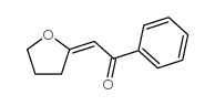 e-2-(dihydrofuran-2-ylidene)-1-phenylethanone结构式