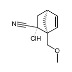 4-Methoxymethyl-5-chlor-5-cyano-2-norbornen结构式