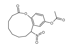 Essigsaeure-[10-nitro-3-oxo-2-oxabicyclo[9.4.0]pentadeca-1(11),12,14-trien-13-yl]ester结构式