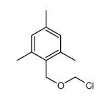 2-(chloromethoxymethyl)-1,3,5-trimethylbenzene结构式