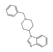 1-[1-(phenylmethyl)-4-piperidinyl]-1H-benzimidazole结构式