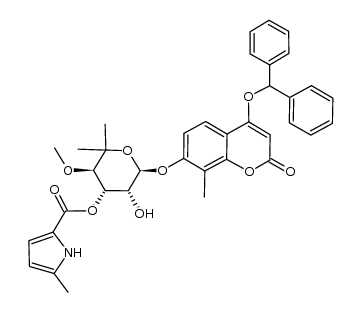 (3R,4S,5R,6R)-6-((4-(benzhydryloxy)-8-methyl-2-oxo-2H-chromen-7-yl)oxy)-5-hydroxy-3-methoxy-2,2-dimethyltetrahydro-2H-pyran-4-yl 5-methyl-1H-pyrrole-2-carboxylate Structure