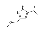 1H-Pyrazole,3-(methoxymethyl)-5-(1-methylethyl)-(9CI)结构式