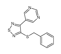 3-benzylsulfanyl-4-pyrimidin-5-yl-1,2,5-thiadiazole结构式