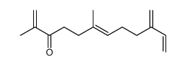 2,6-dimethyl-10-methylidenedodeca-1,6,11-trien-3-one结构式